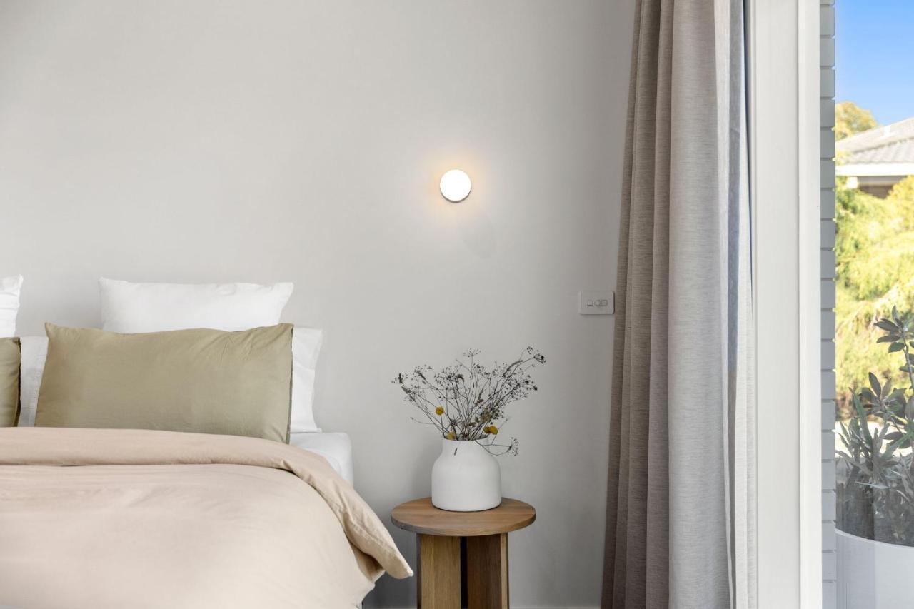 Relaxing Geelong King Studio Hotel ภายนอก รูปภาพ